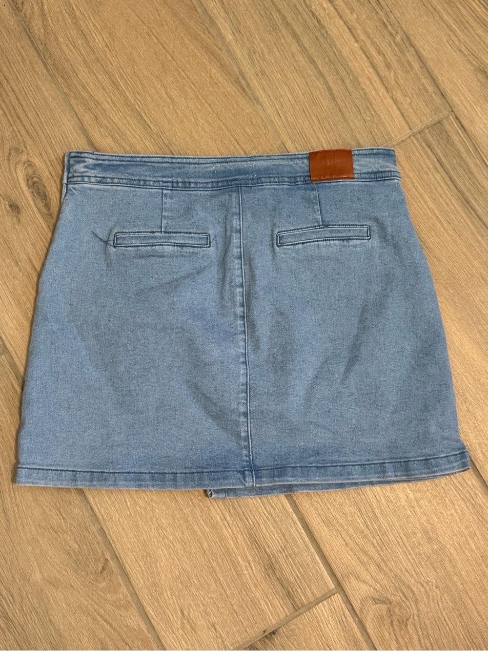 Luvamia Light Blue Denim Wrap Mini Skirt Size M - Picture 4 of 8